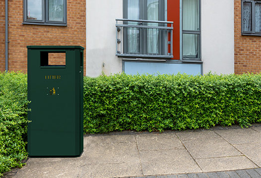 WB140 Outdoor litter bin- green powder coat
