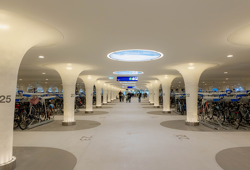 Amsterdam-urban-bike-parking-garage