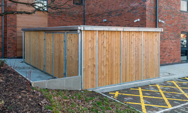 External storage for medical waste