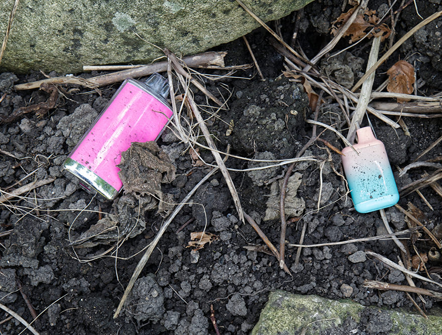 Right infrastructure for disposable vapes